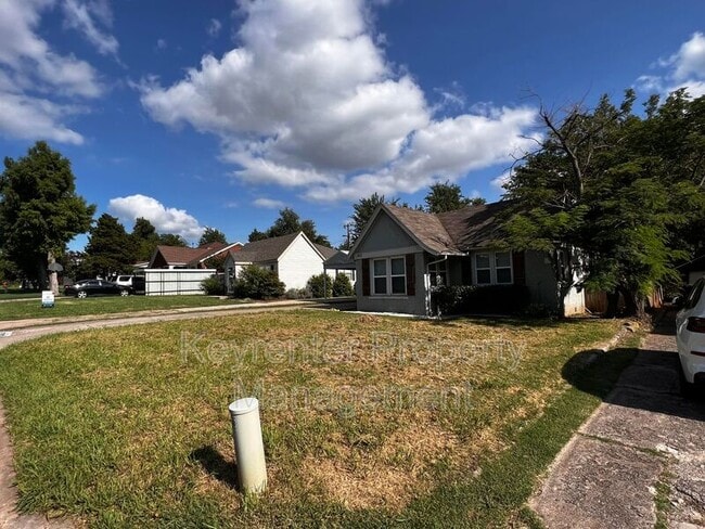 Building Photo - 1512 NW 41st St