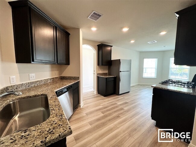 Building Photo - 22027 Ellison Dr