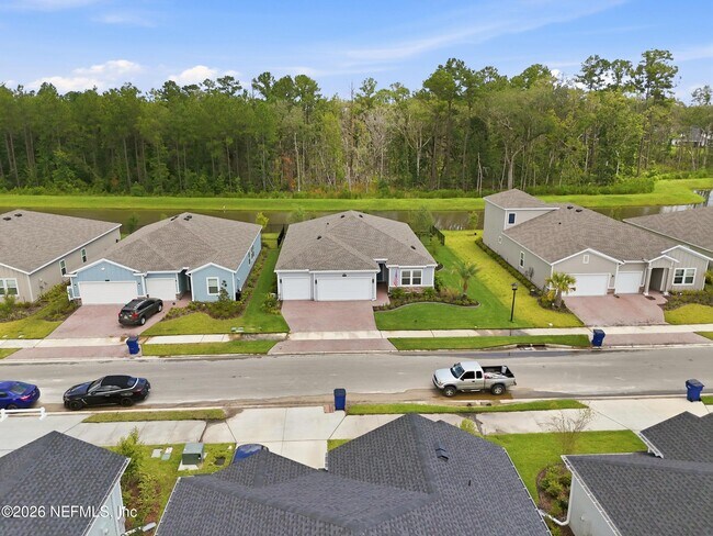 Building Photo - 75722 Bayley Pl