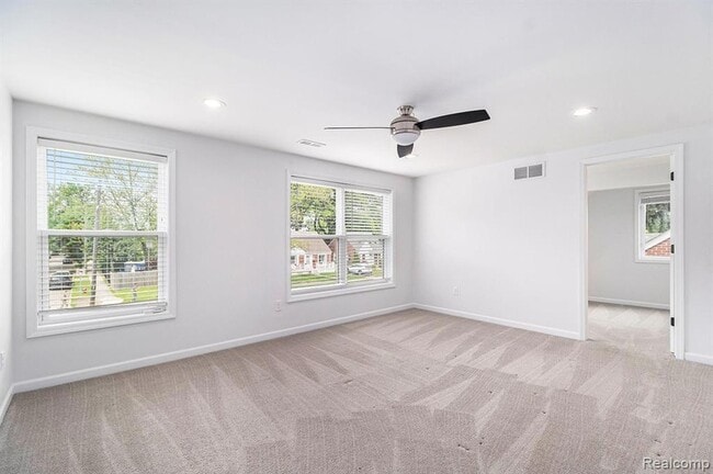 Building Photo - 1508 Gardenia Ave