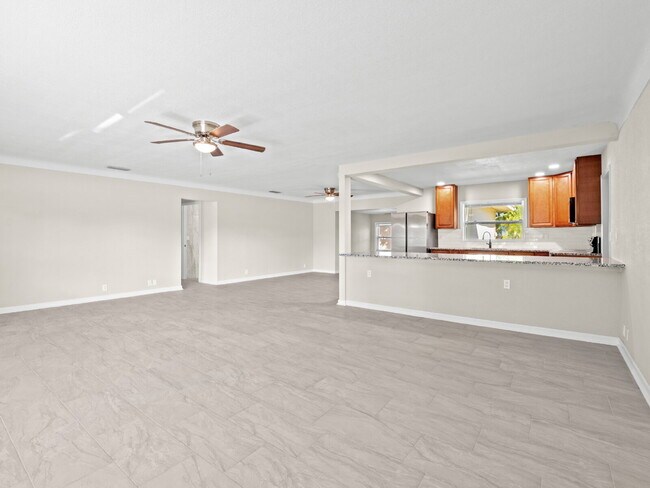 Building Photo - 3-bedroom, 2-bathroom pool home