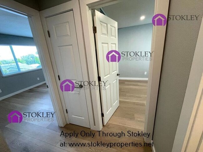 Building Photo - Stokley Property Presents 654 East N. Street in Benicia!