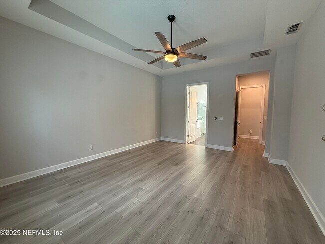 Building Photo - 505 Windwalker Dr