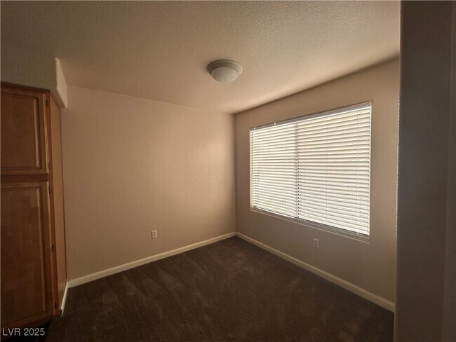 Building Photo - 5710 Tropicana Ave