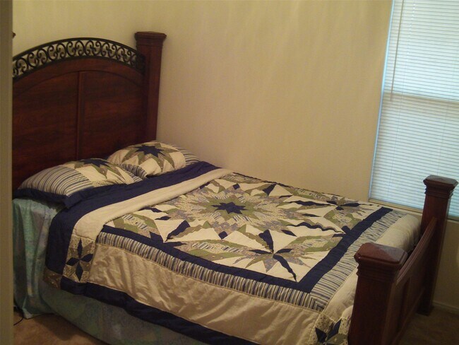 Building Photo - 10007 Copper Hollow Ln