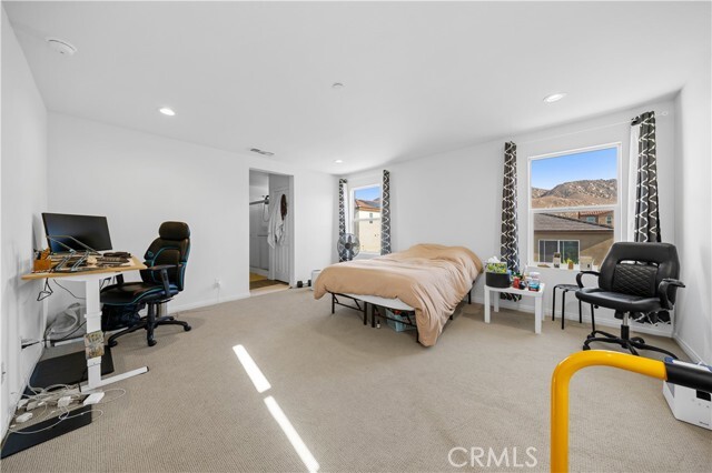 Building Photo - 20225 Breeze Blooms Dr