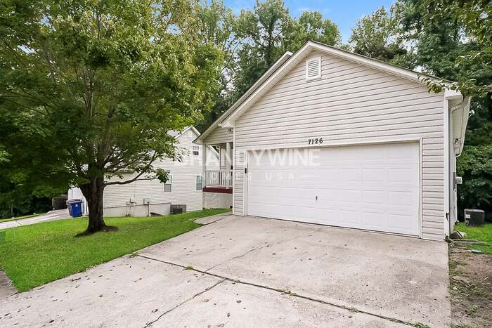 Building Photo - 7126 Crystal Creek Pl