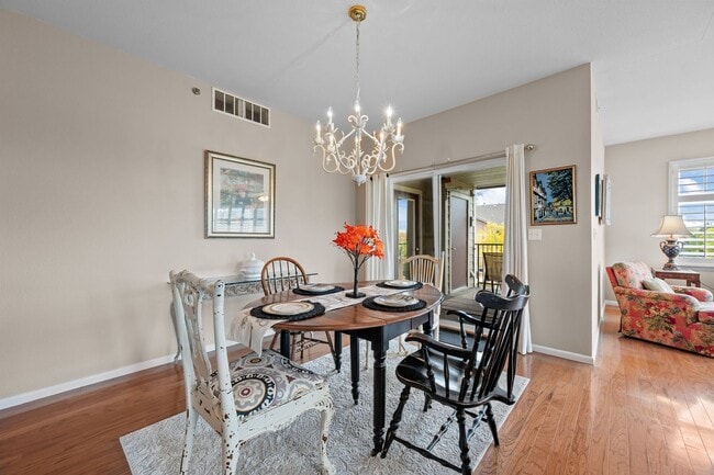 Building Photo - 55+ Community in Littleton!