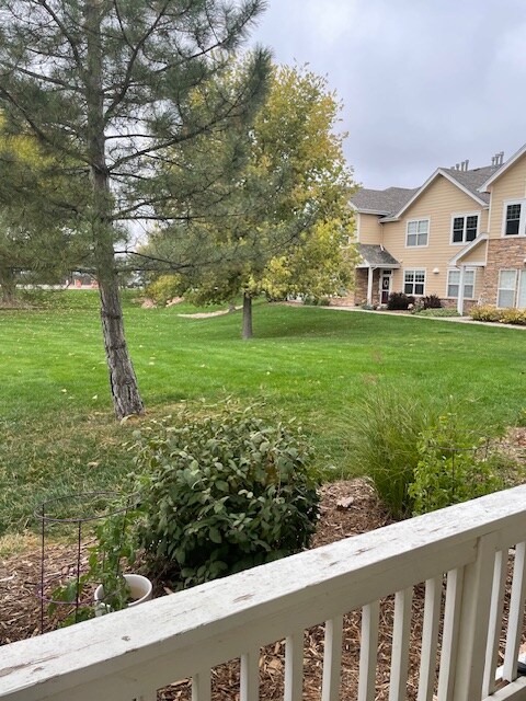 Building Photo - 3764 Ponderosa Dr