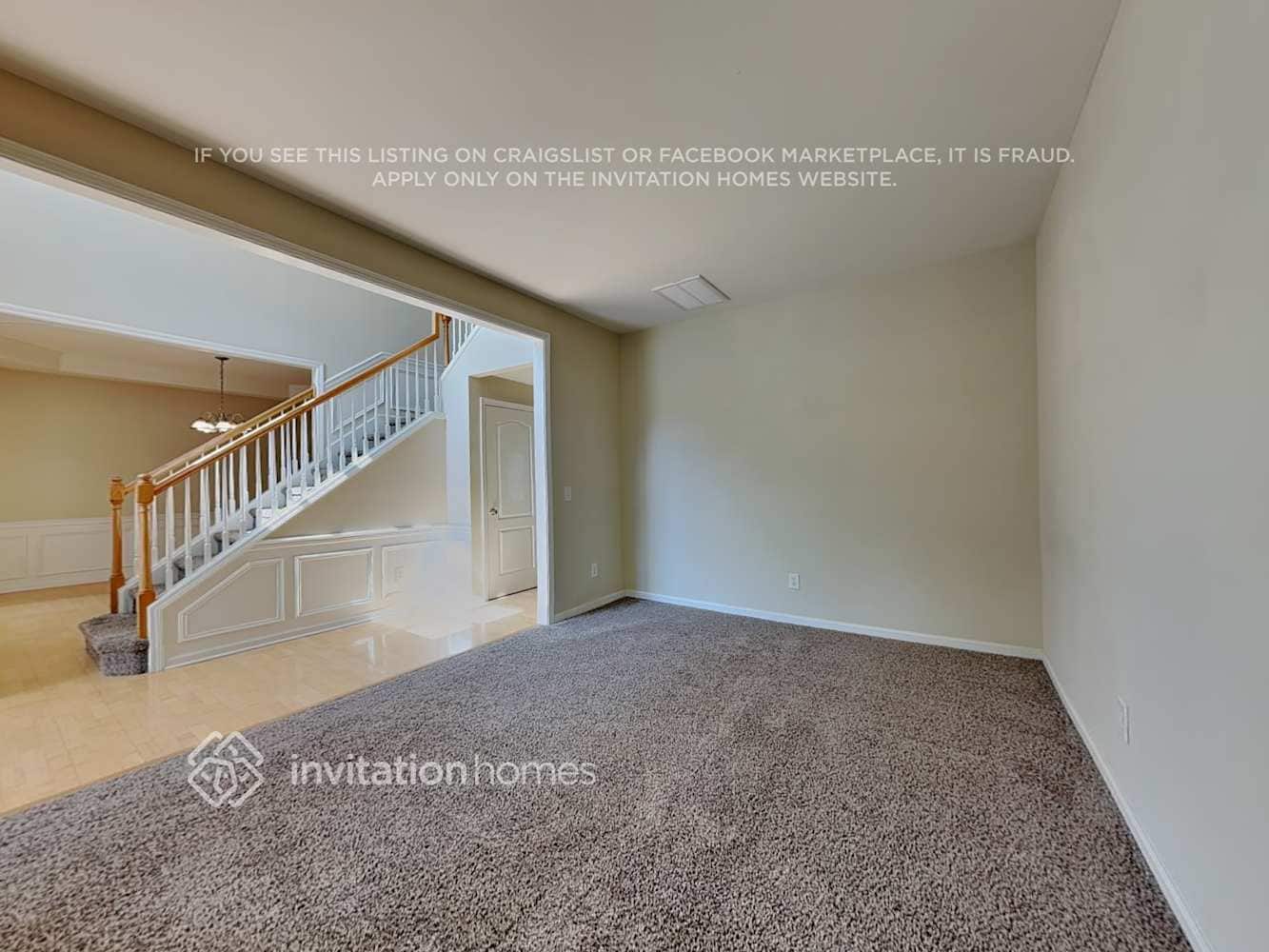 Building Photo - 5304 Granada Hills Dr