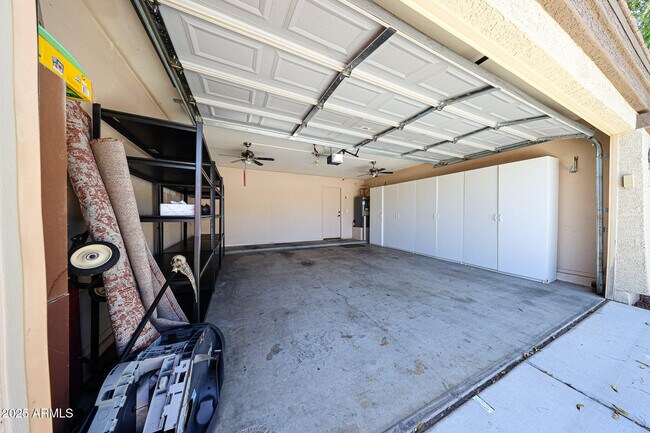 Building Photo - 11761 W Dos Rios Dr