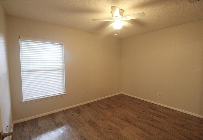 Building Photo - 8122 45th Ct E