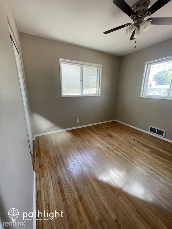 Building Photo - 4 br, 2 bath House - 1220 Garcia St NE UNIT