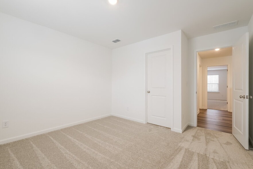 Building Photo - 3127 Whitman Ct