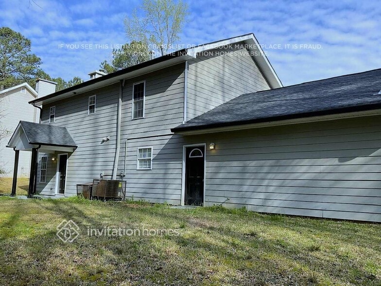 Building Photo - 4004 Melvin Dr SW
