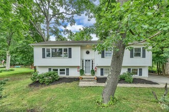 Building Photo - 58 Edgewood Dr