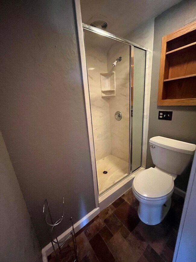 Building Photo - 3-Bedroom 2-Bathroom house in Pleasant hill