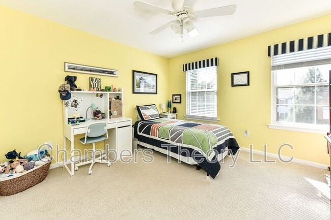 Building Photo - 1412 Kingsvale Cir