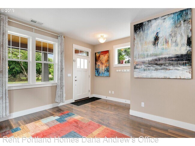Building Photo - 3 br, 2.5 bath House - 6618 SE 66th Ave