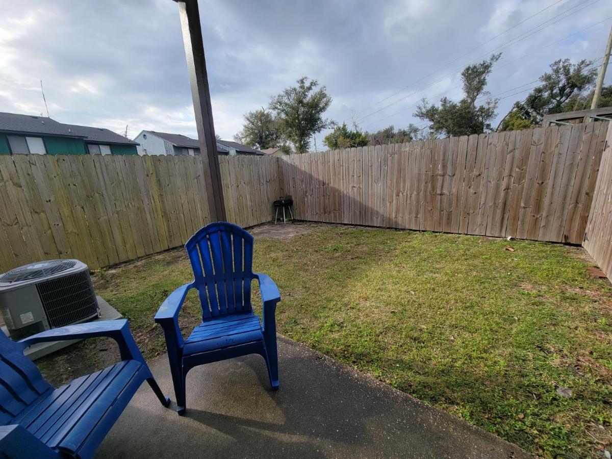 Building Photo - 4466 E Business Highway 98