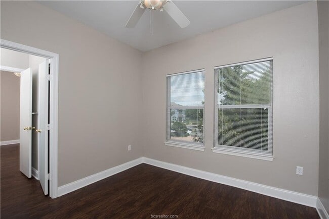 Building Photo - 1230 Canyon Creek Cir