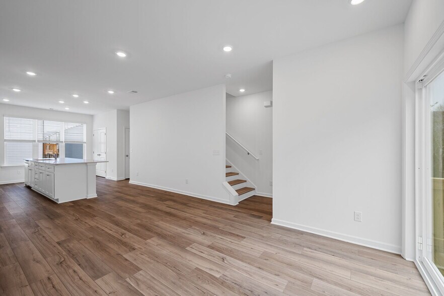 Building Photo - 4219 Tillie Cir