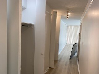 Building Photo - 10 E Ontario St
