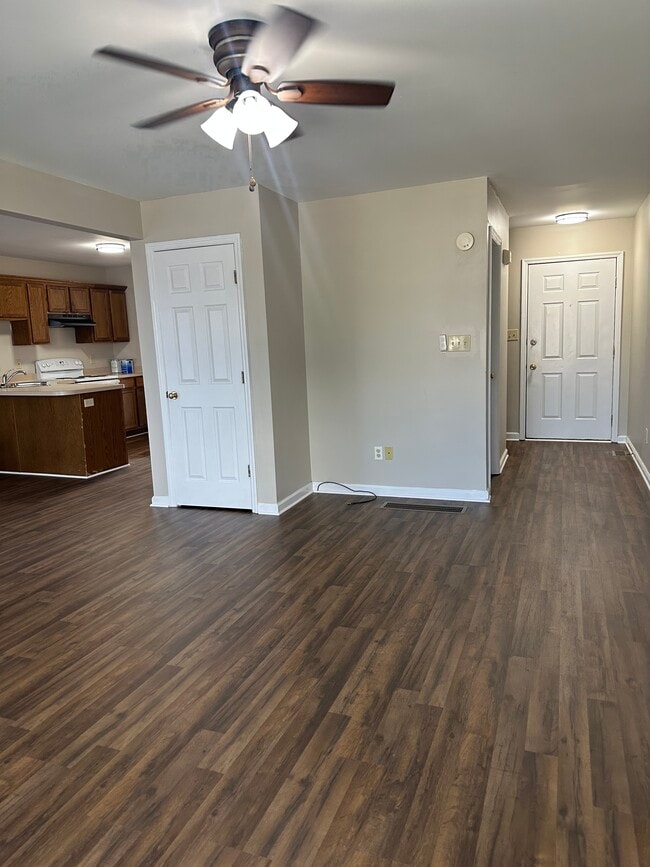 Building Photo - 529 Big Bear Ln
