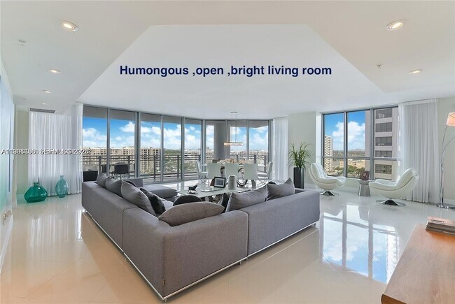 Building Photo - 3535 S Ocean Dr