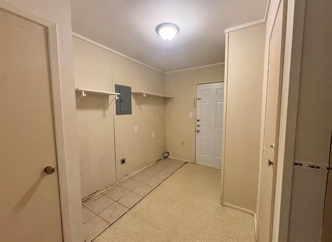 Building Photo - 110 Marek Rd