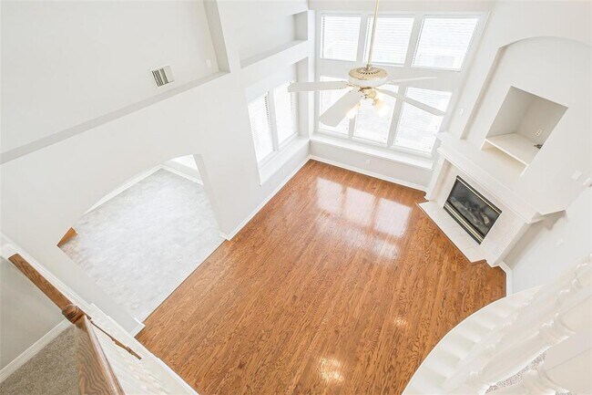 Building Photo - 12207 Salmon Creek
