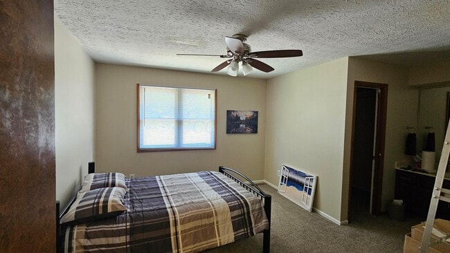 Building Photo - 5305 Berrywood Dr