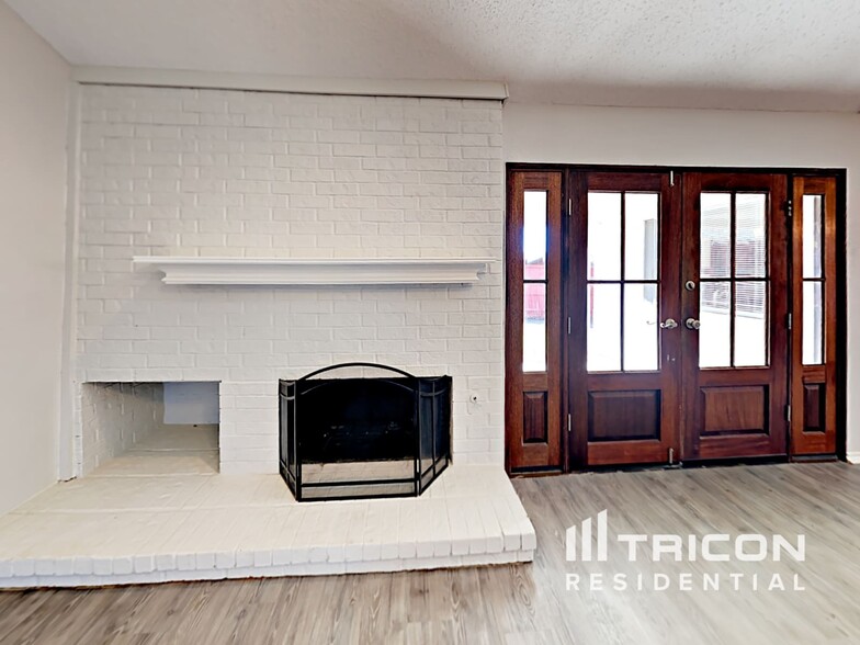 Building Photo - 1130 Wood Heights Dr