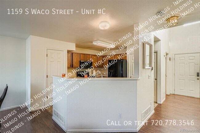 Building Photo - 1159 S Waco St