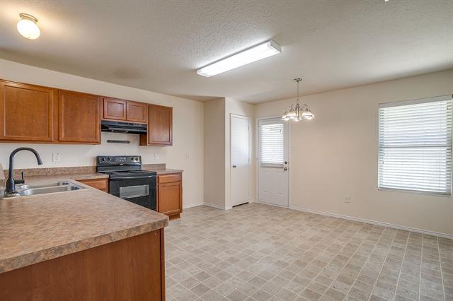 Building Photo - 2417 Buffalo Run