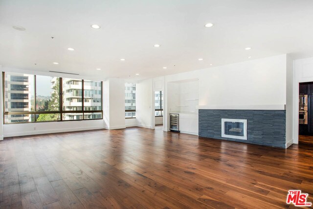 Building Photo - 10430 Wilshire Blvd