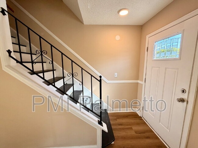 Building Photo - 4716 Leaf Crest Ct