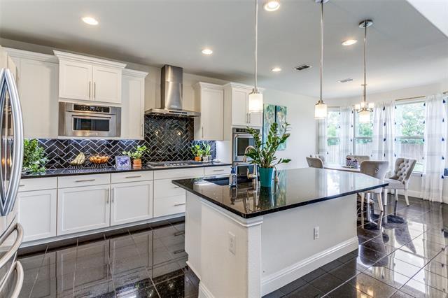 Building Photo - 4004 Oyster Creek Ct