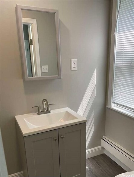 Building Photo - 32 Fallon Ave