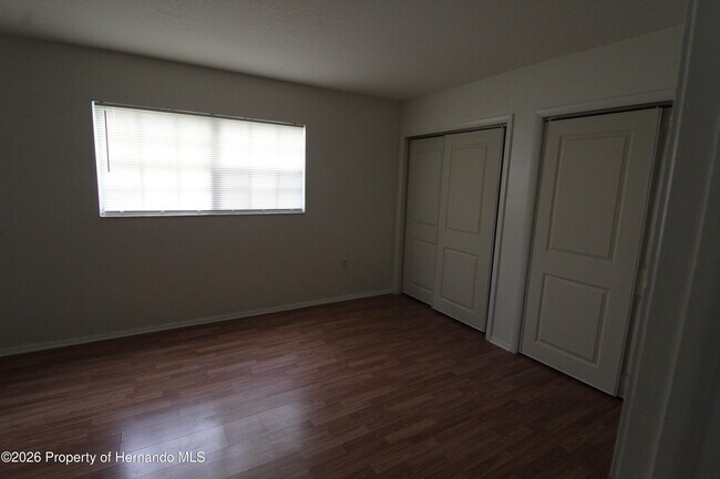 Building Photo - 5565 Baffin Cir