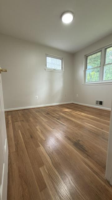 Building Photo - 5602 Kings Park Dr
