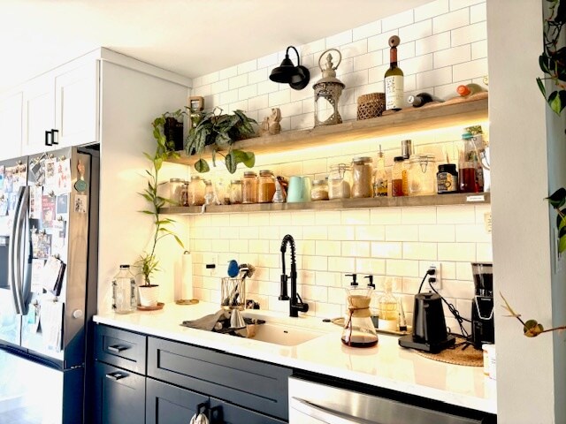 Building Photo - 6174 Otis St