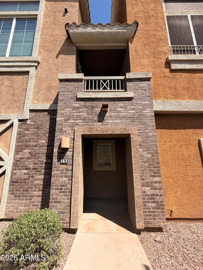 Building Photo - 18250 N Cave Creek Rd