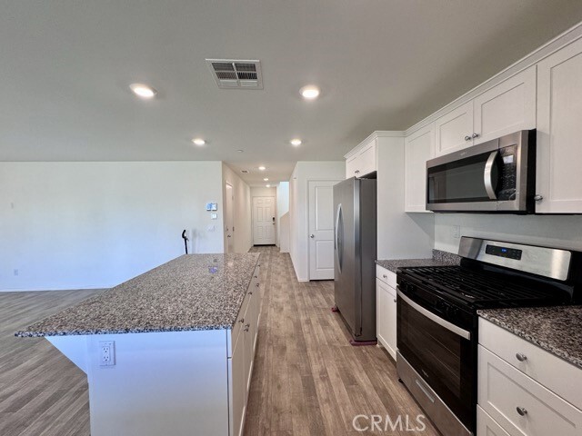 Building Photo - 28798 Enclave Ln