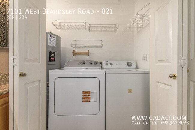 Building Photo - 7101 W Beardsley Rd