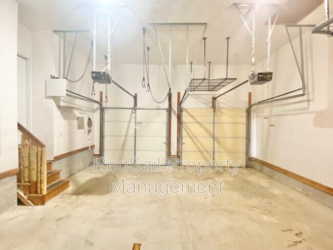 Building Photo - 13207 Harbor Dr