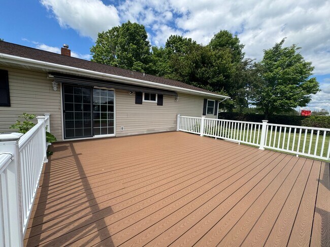 Building Photo - Charming 3 bedroom home for rent.