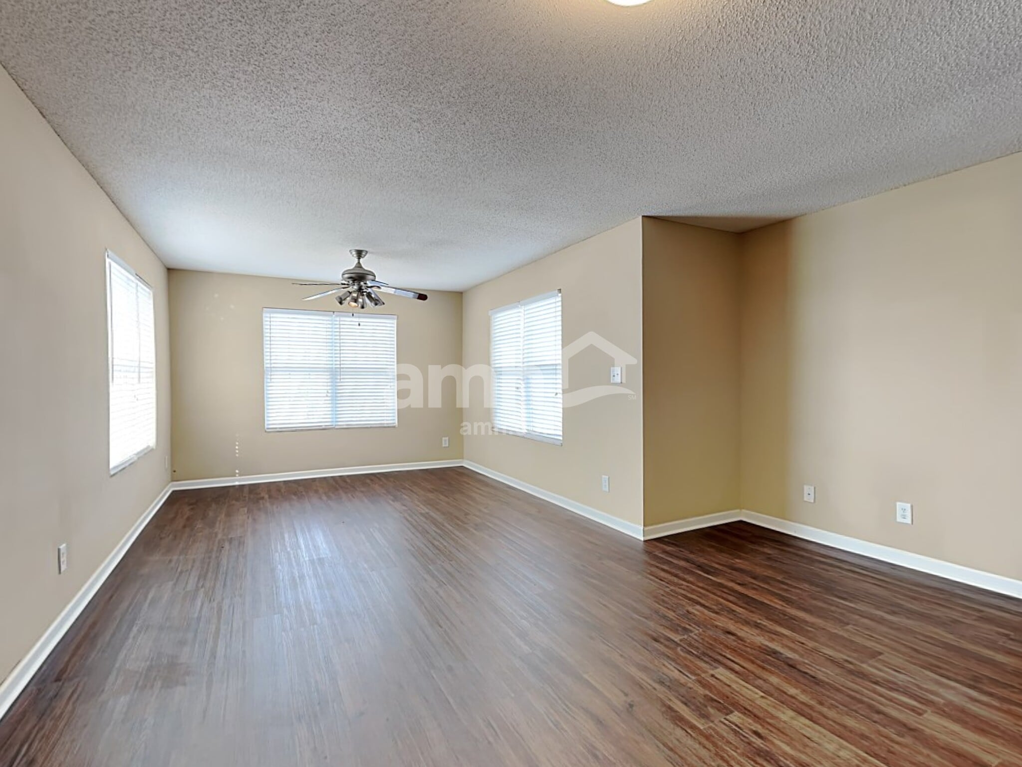 Building Photo - 539 Rockbridge Dr