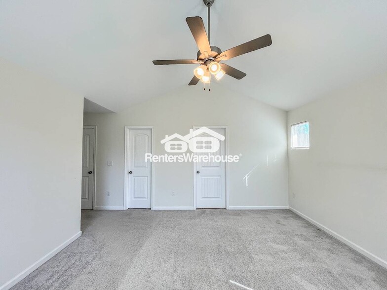 Building Photo - 553 McFarland Rd