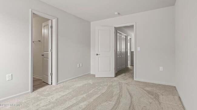 Building Photo - Townhome In BOYINGTON PLACE!